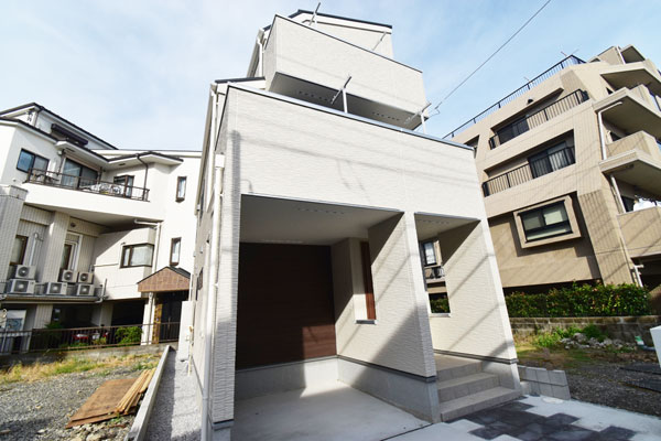 府中市住吉町Ⅱ期【全1棟+2区画】